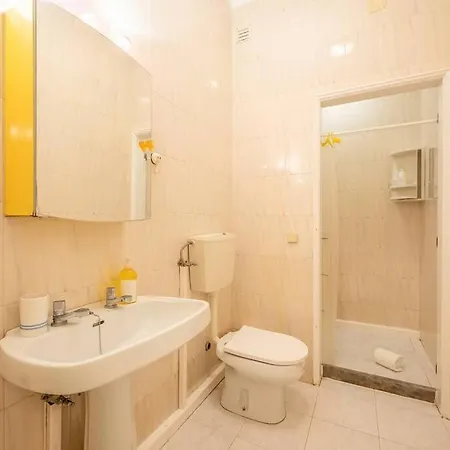 Guestready - Candido Dos Reis Beachfront Living 펜션